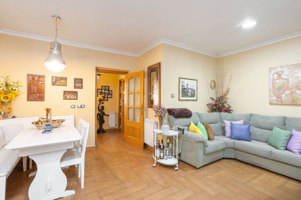 Detached Villa Los Altos Alicante - image 8