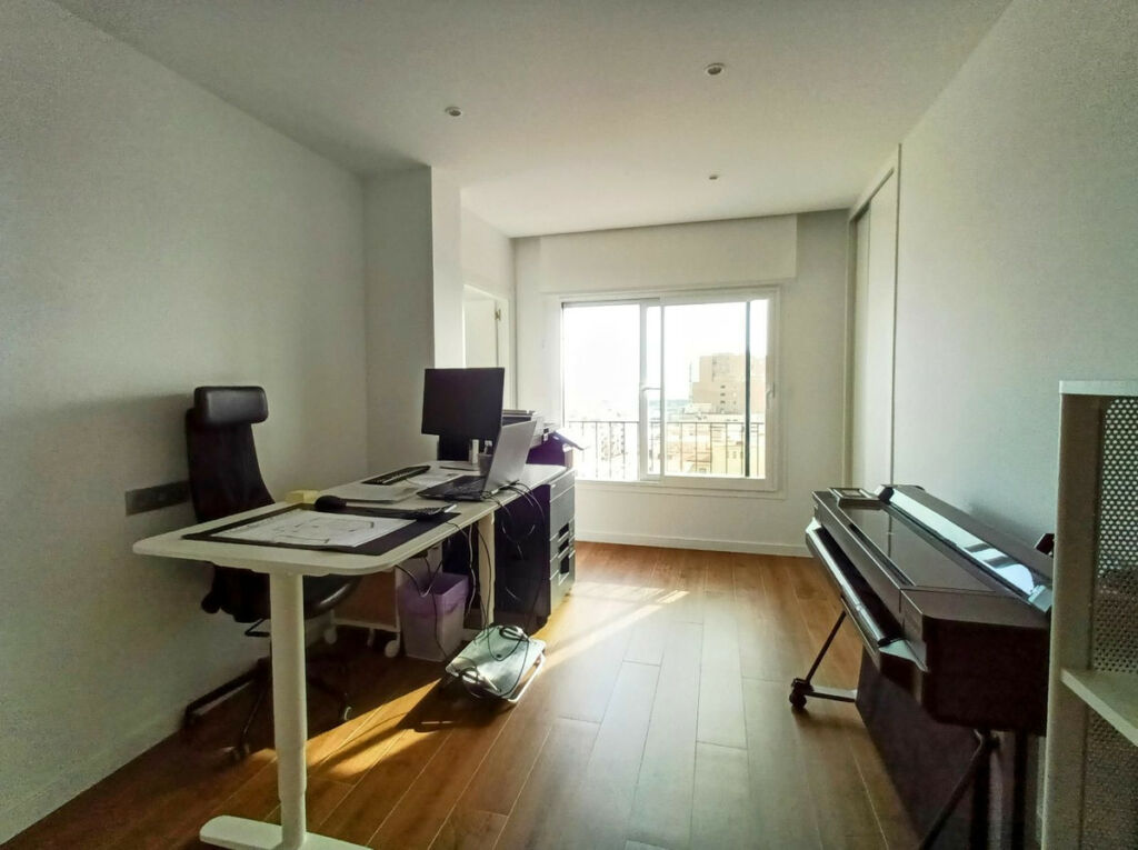 Middle Floor Apartment Málaga Centro Málaga