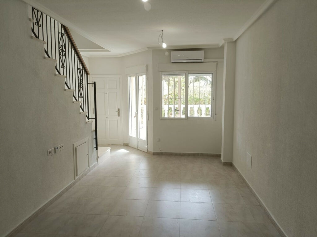 Detached Villa Gran Alacant Alicante - image 8