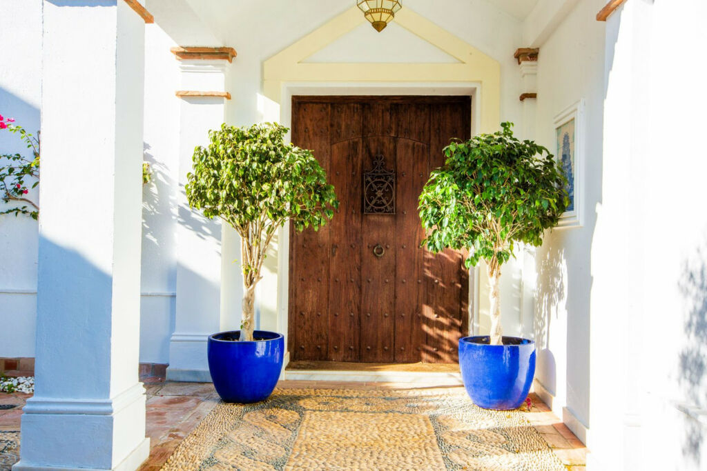 Detached Villa Sotogrande Cádiz - image 8