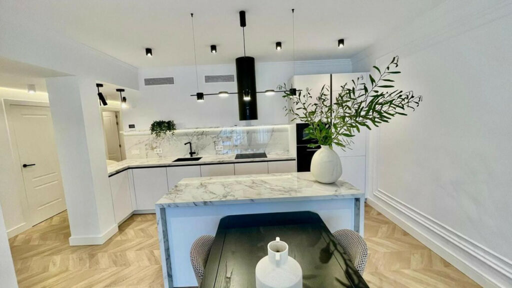 Ground Floor Apartment Estepona Málaga - image 17