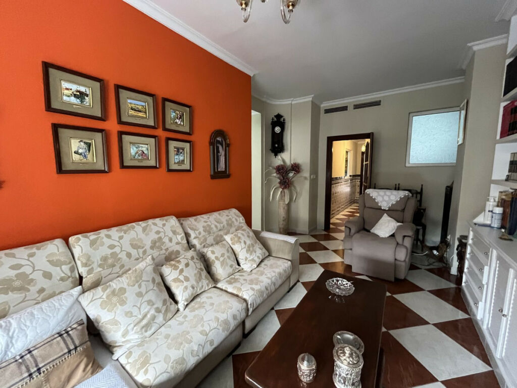 Townhouse Pizarra Málaga - image 9