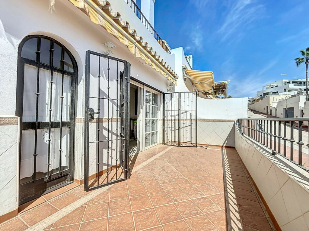 Semi-Detached House Rincón de la Victoria Málaga - image 9