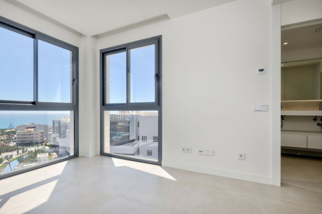 Penthouse Fuengirola Málaga - image 9