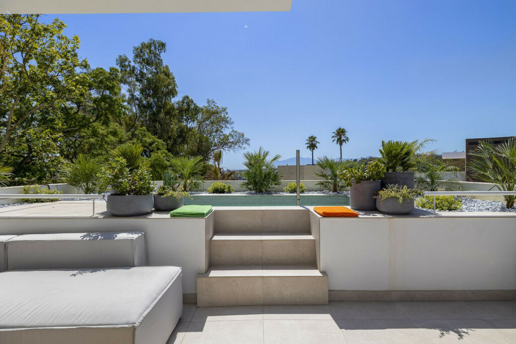 Detached Villa Marbella Málaga - image 90