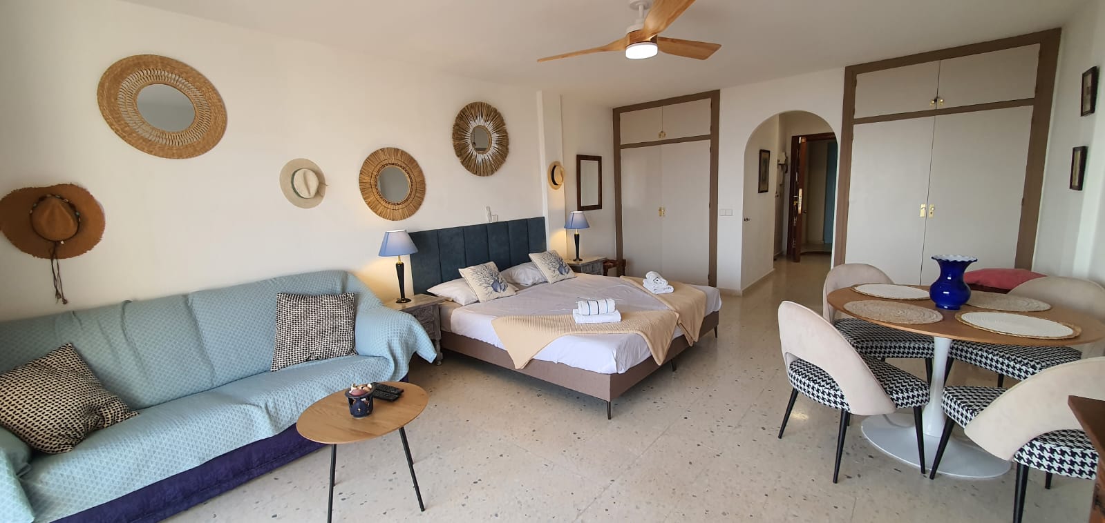 Middle Floor Studio Marbella Málaga - image 3