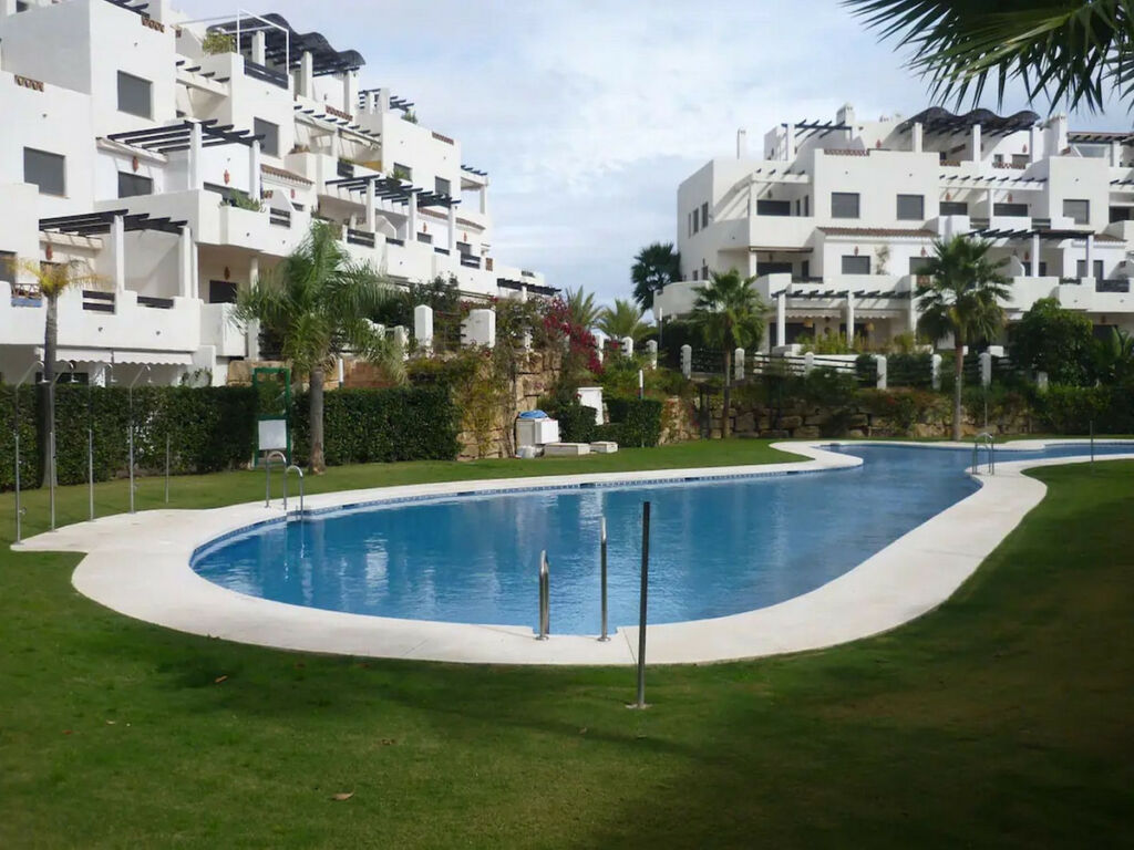 Ground Floor Apartment Estepona Málaga - image 4