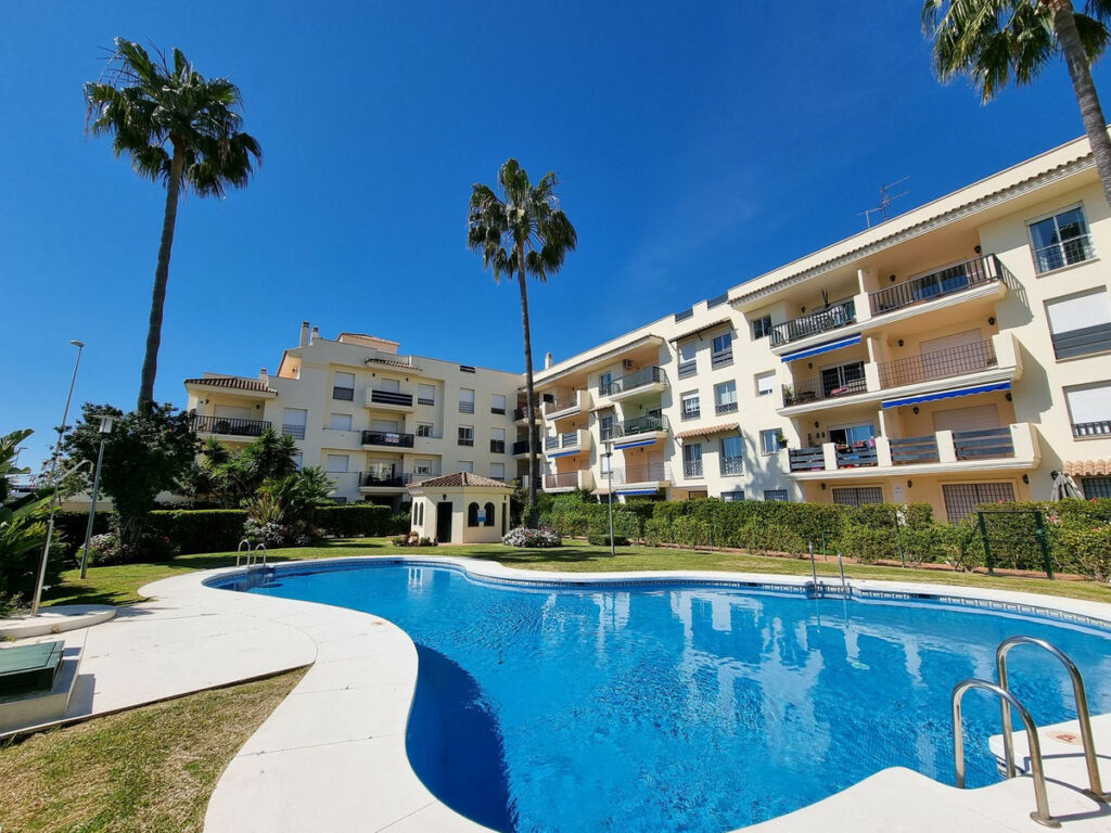 Ground Floor Apartment Nueva Andalucía Málaga