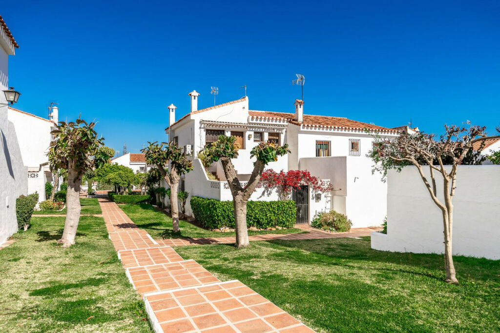 Semi-Detached House Marbella Málaga - image 13