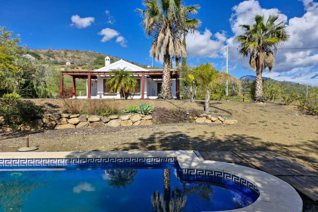 Finca - Cortijo Tolox Málaga