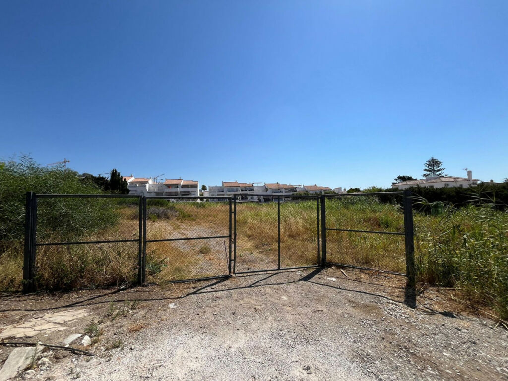Residential Plot Estepona Málaga