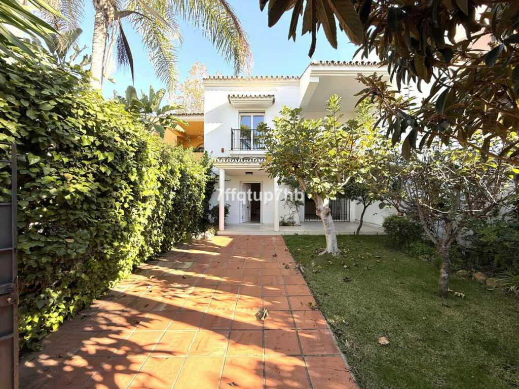 Townhouse Puerto Banús Málaga