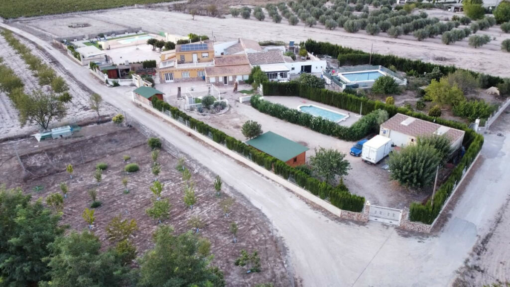 Detached Villa Villena Alicante