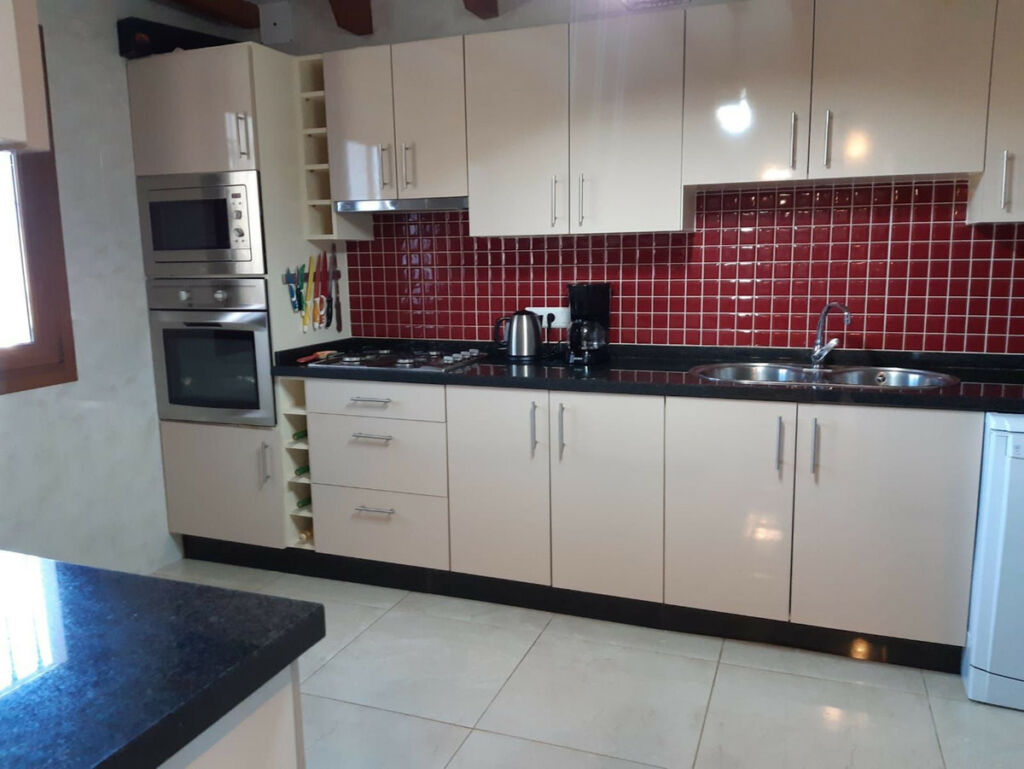 Detached Villa Iznate Málaga - image 10