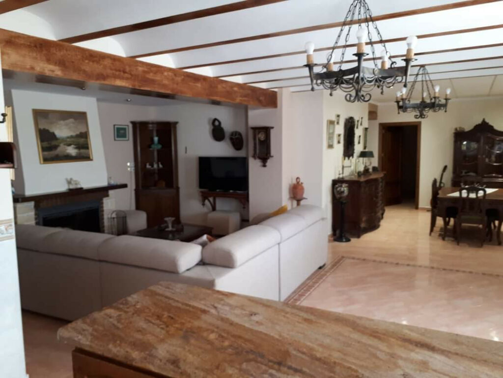 Detached Villa Villena Alicante - image 10