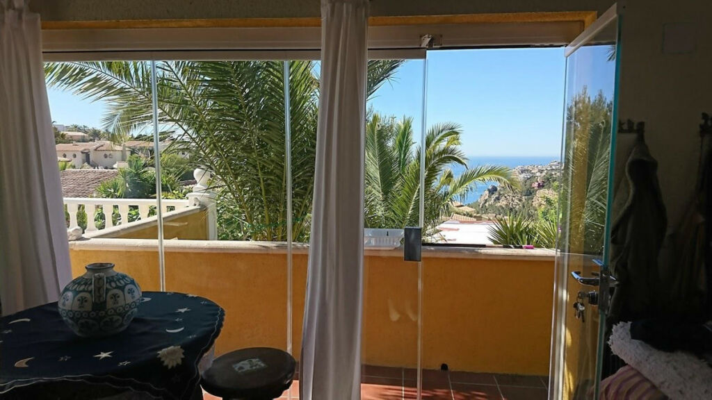 Detached Villa Cumbre del Sol Alicante - image 10
