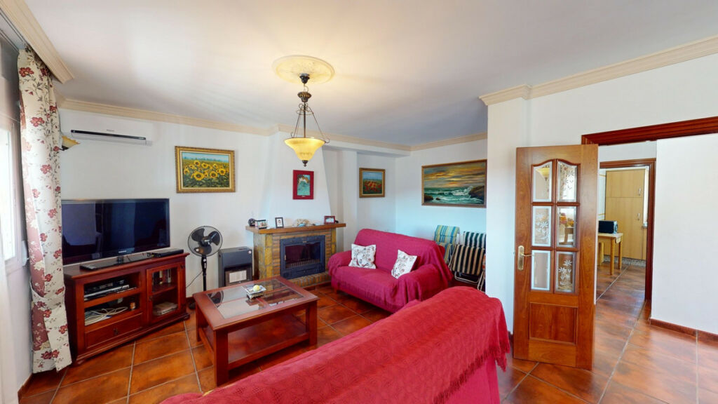 Detached Villa Sedella Málaga - image 10