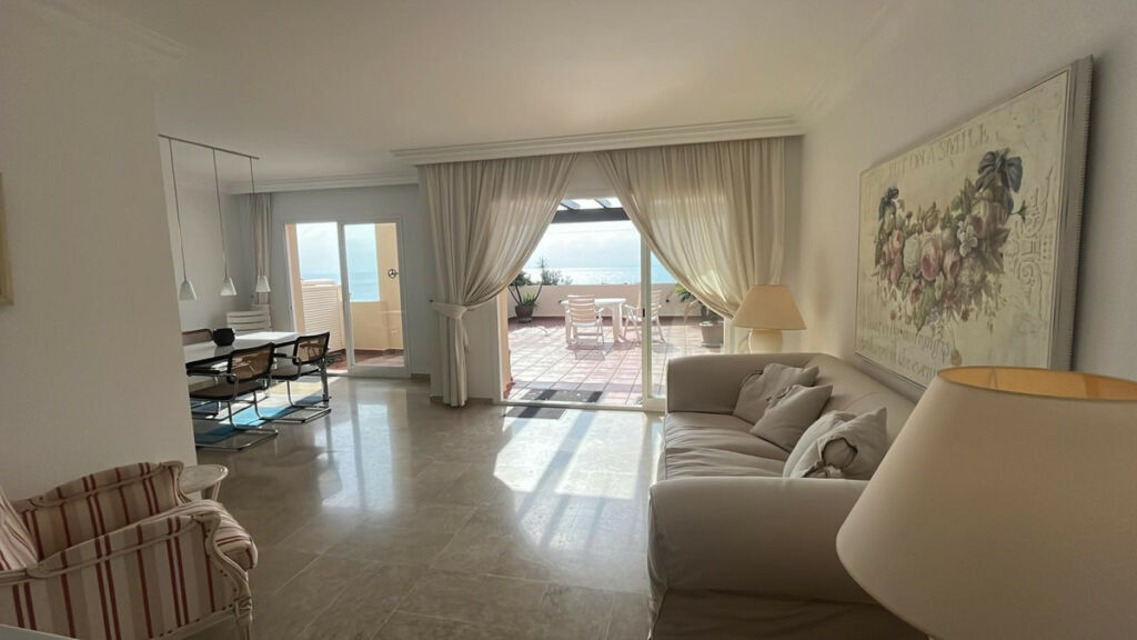 Ground Floor Apartment Estepona Málaga - image 10