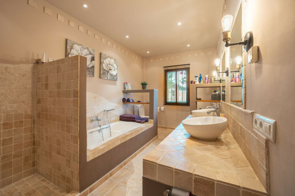 Detached Villa Monda Málaga - image 11