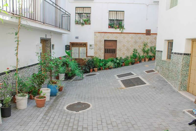 Townhouse Tolox Málaga - image 2