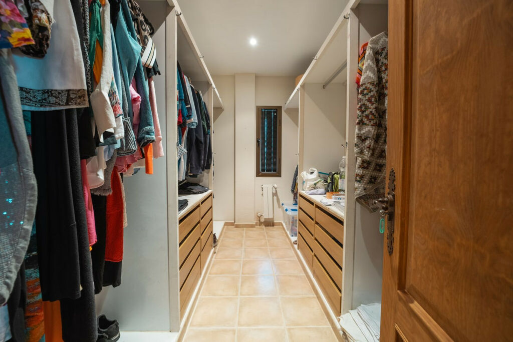 Detached Villa Monda Málaga - image 12