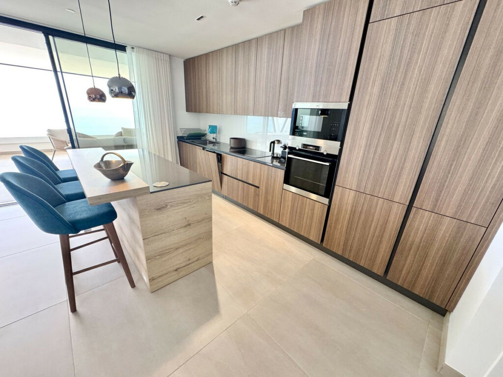 Penthouse Fuengirola Málaga - image 11