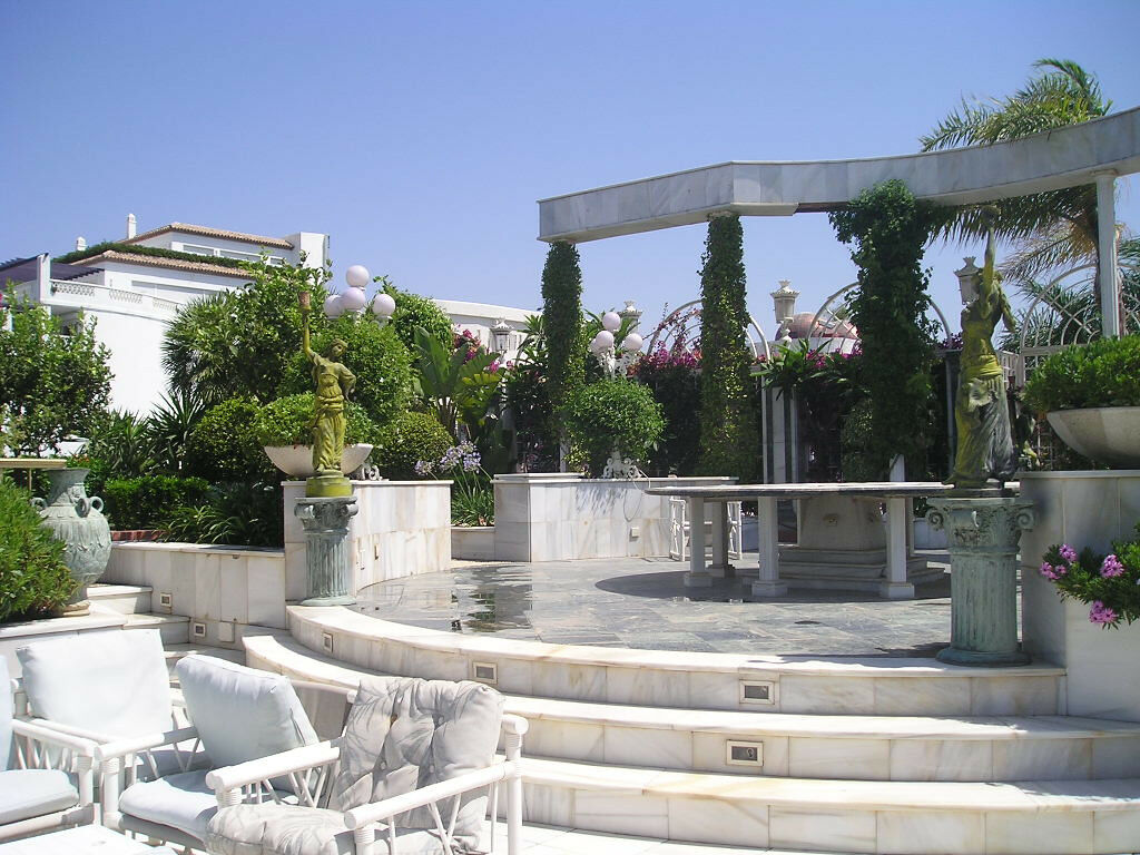 Penthouse Puerto Banús Málaga - image 11