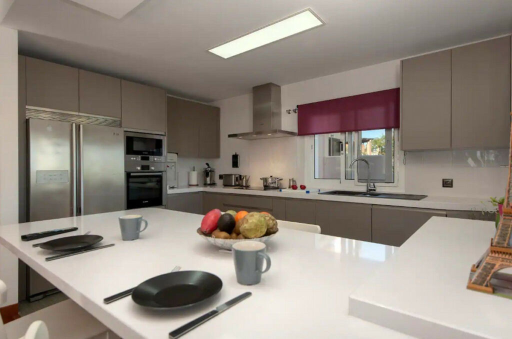 Detached Villa Torremolinos Málaga - image 11
