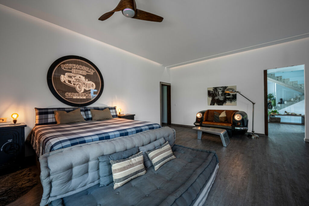 Detached Villa Benahavís Málaga - image 11