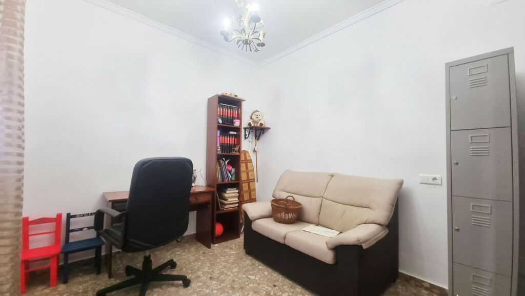 Middle Floor Apartment Alhaurín el Grande Málaga - image 11