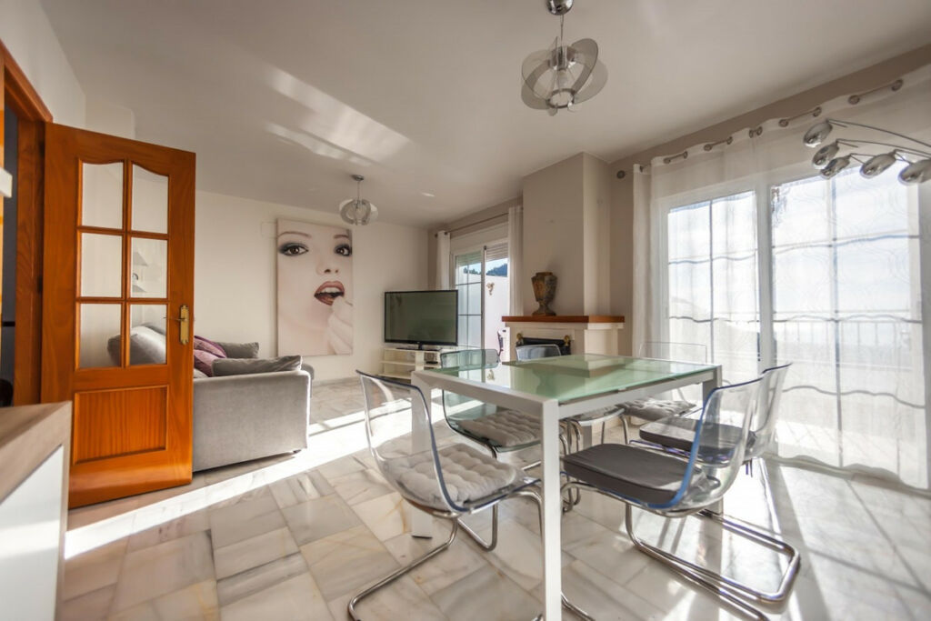 Semi-Detached House Frigiliana Málaga - image 11