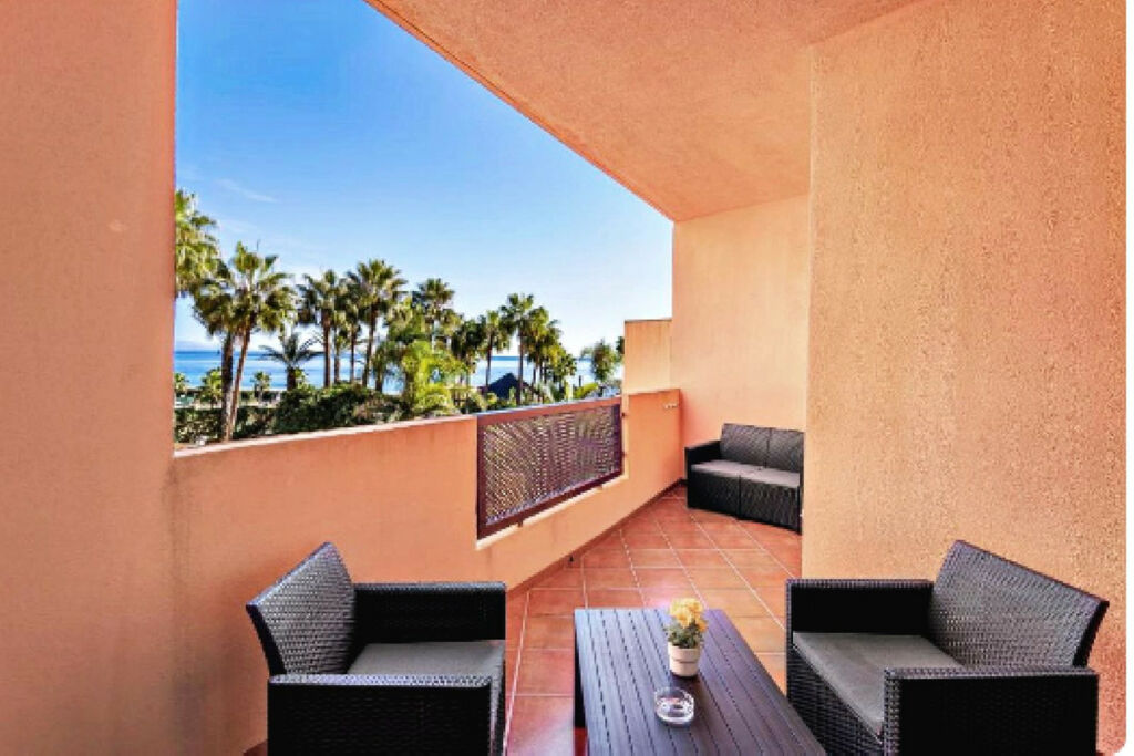 Aparthotel Manilva Málaga - image 11