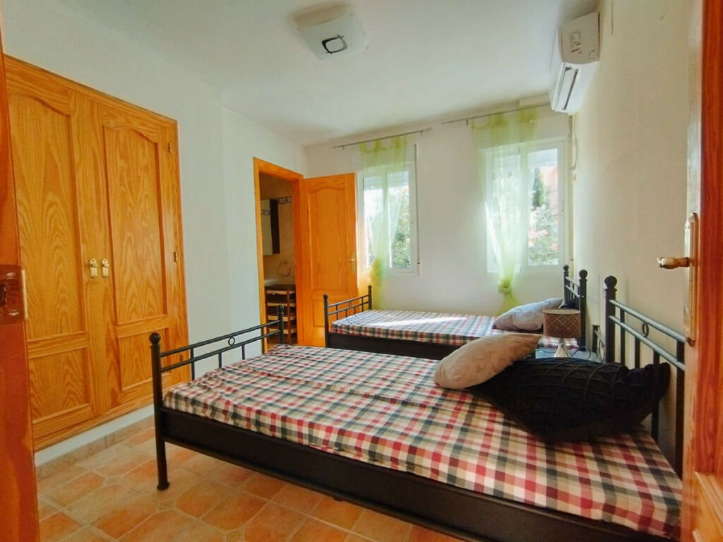 Bungalow Calpe Alicante - image 11