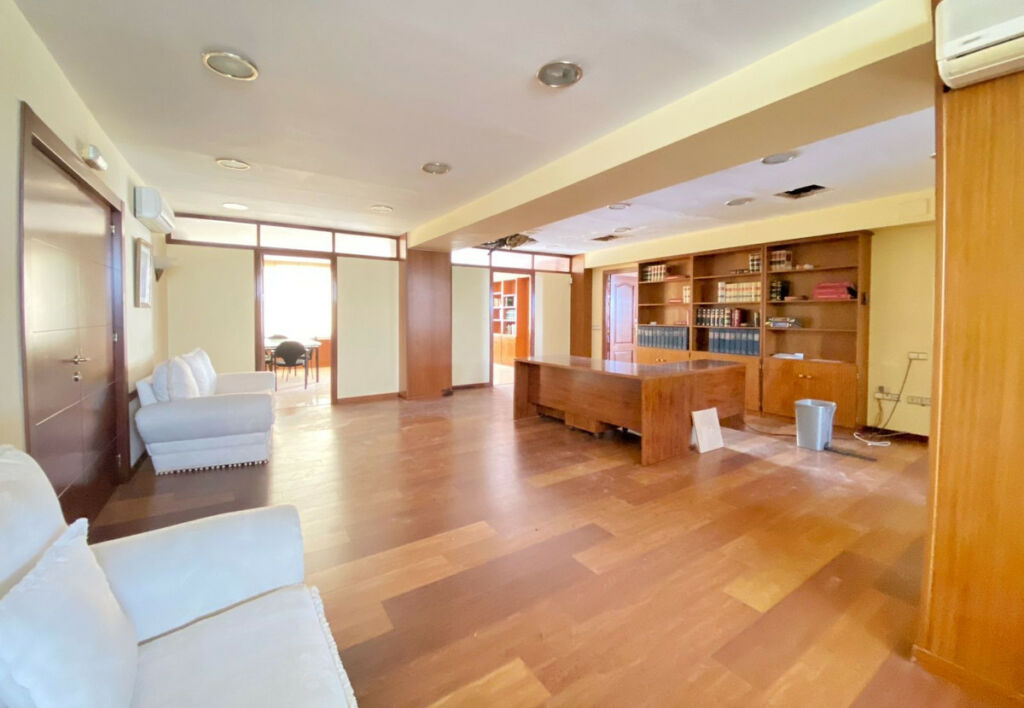 Office Marbella Málaga - image 11