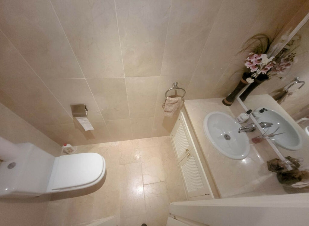 Ground Floor Apartment Elviria Málaga - image 12