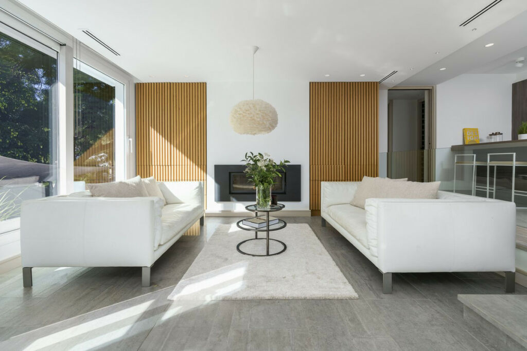 Detached Villa Nueva Andalucía Málaga - image 12