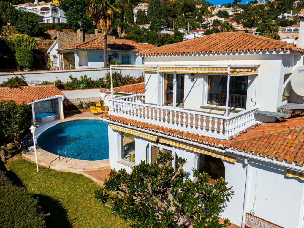 Detached Villa Benalmadena Málaga - image 12