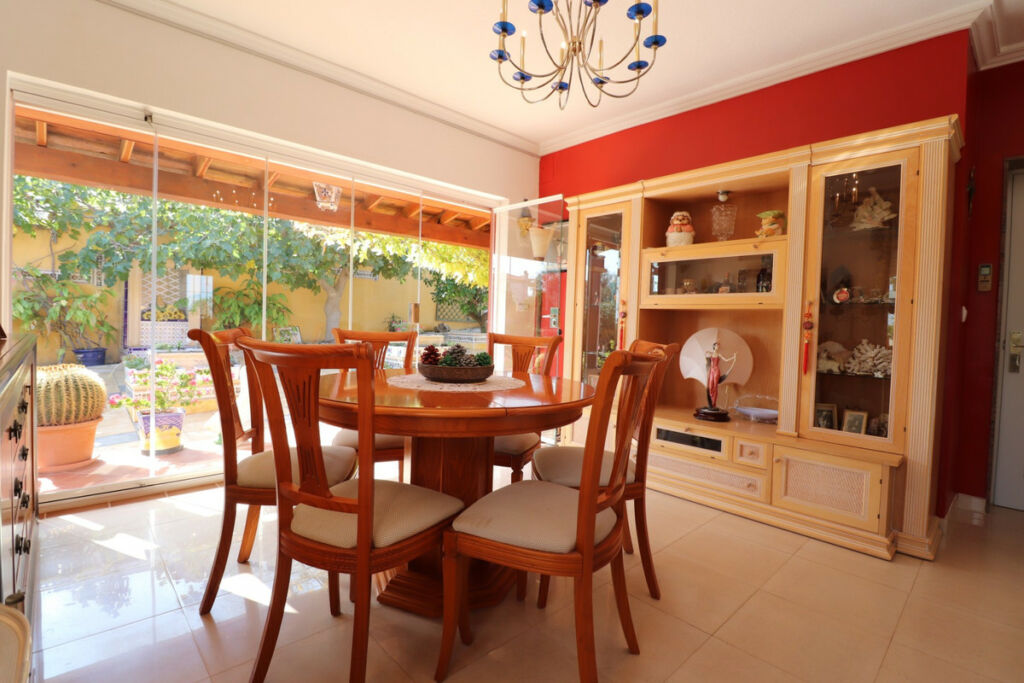 Detached Villa Algorfa Alicante - image 13