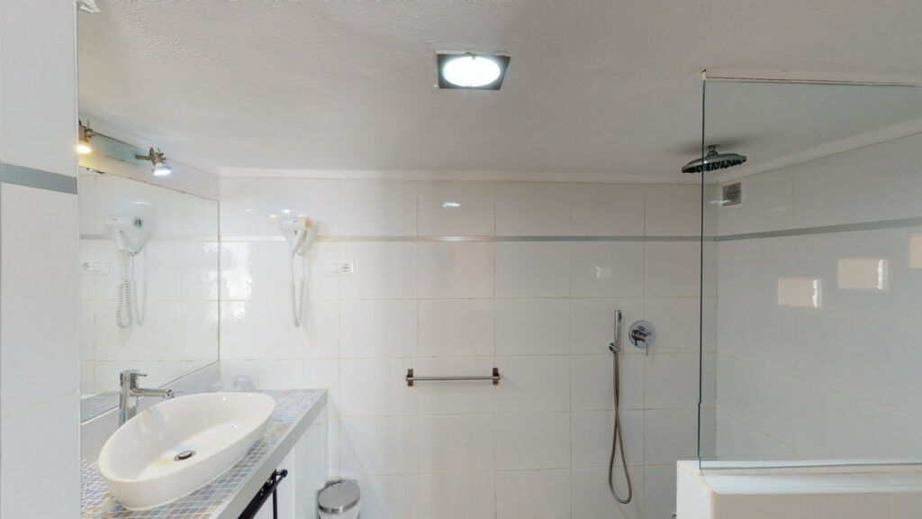 Detached Villa Arenas Málaga - image 12