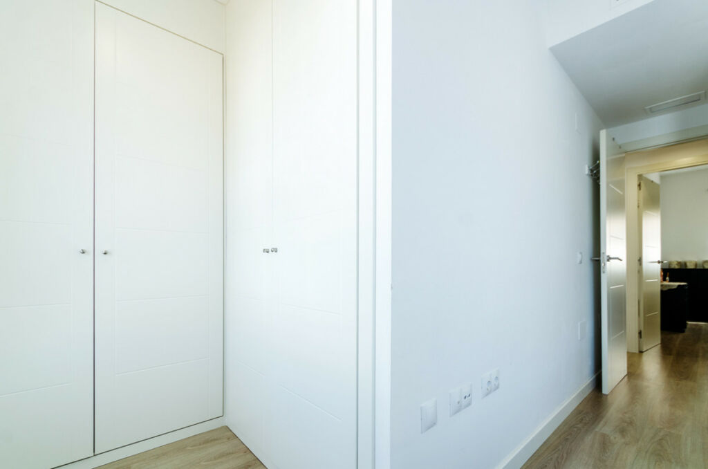 Middle Floor Apartment La Campana Málaga - image 13