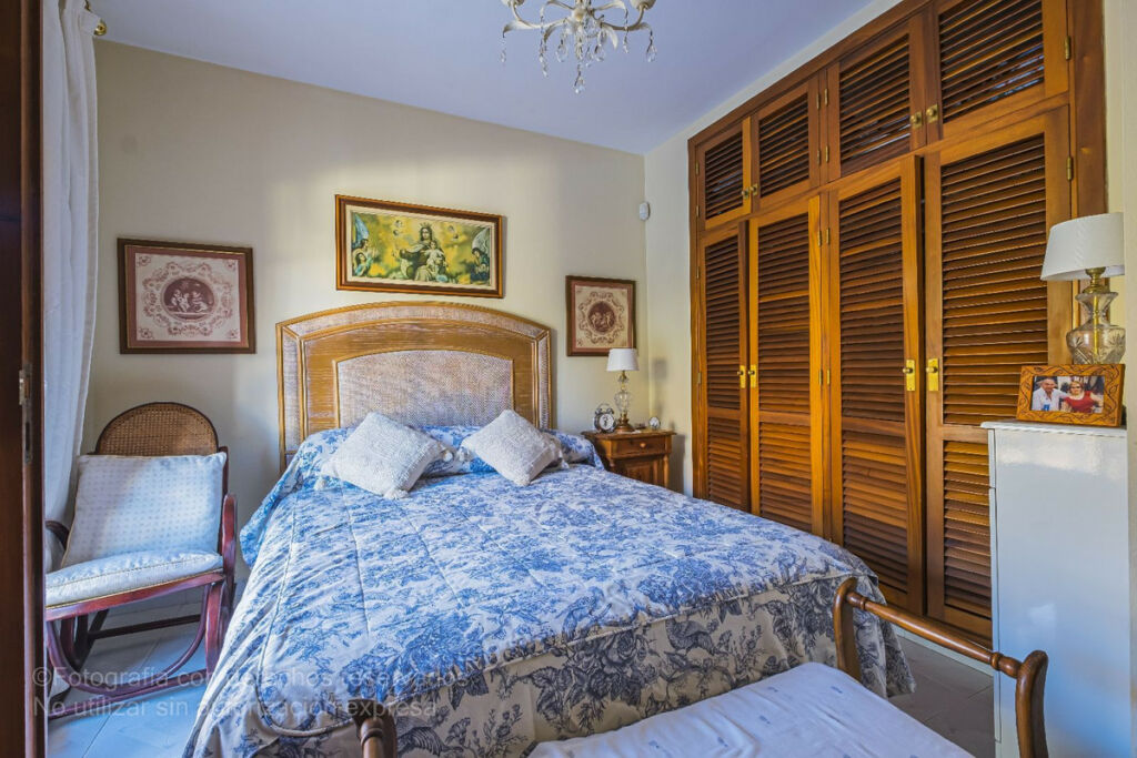 Detached Villa San Pedro de Alcántara Málaga - image 13