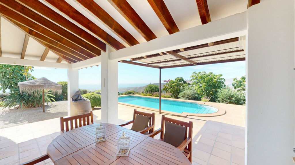 Detached Villa Benajarafe Málaga - image 13