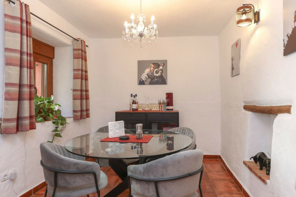 Townhouse Alozaina Málaga - image 13