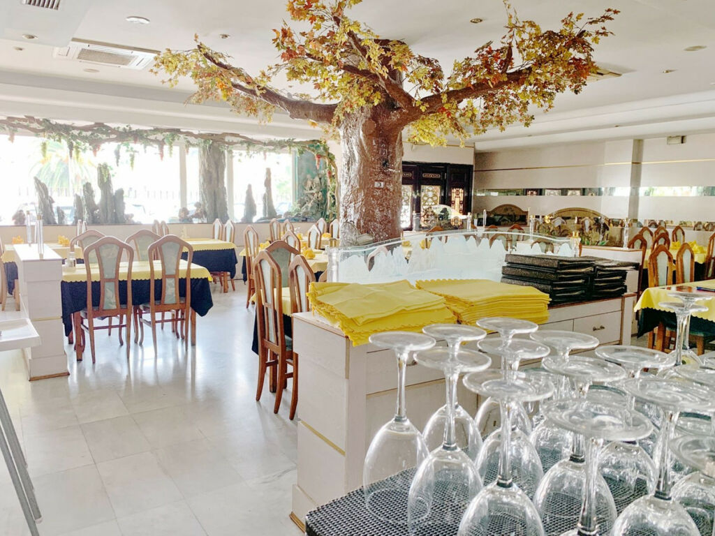 Restaurant Calahonda Málaga - image 13