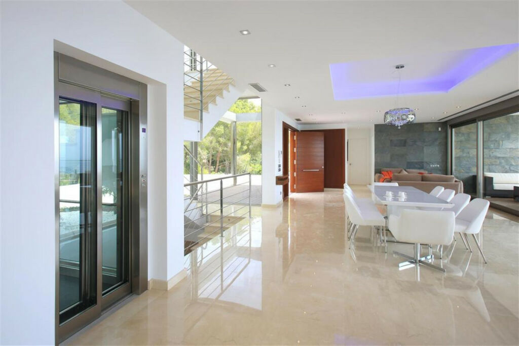 Detached Villa Altea Alicante - image 13