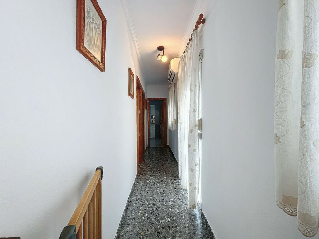 Semi-Detached House Cómpeta Málaga - image 13