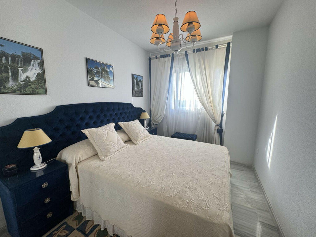 Middle Floor Apartment Las Chapas Málaga - image 13