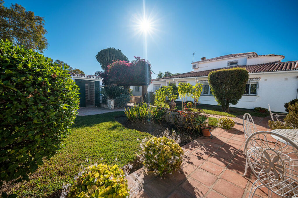 Detached Villa Benalmadena Málaga - image 14