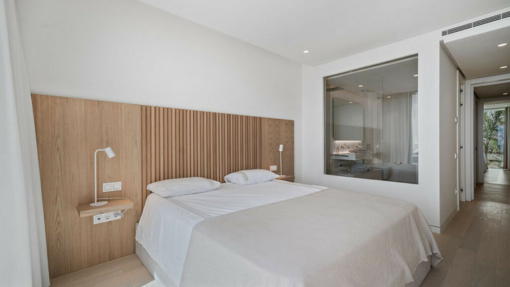 Middle Floor Apartment Marbella Málaga - image 13