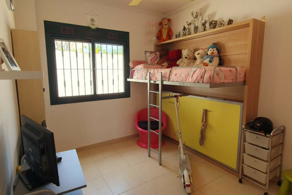 Detached Villa Ciudad Quesada Alicante - image 14